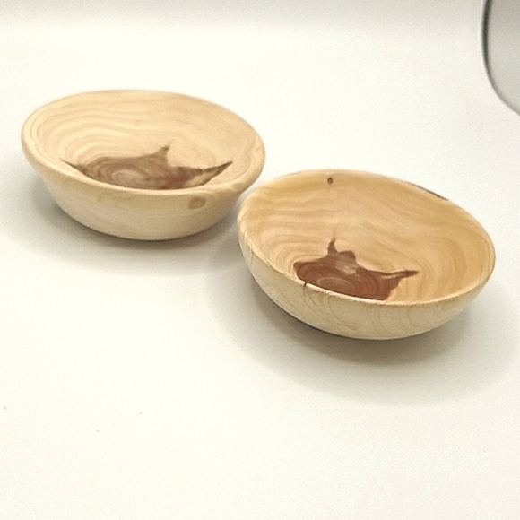 Hand Crafted Wooden Jewelry Coin Dishes Set of Two From Locally Grown Wood - Picture 1 of 4